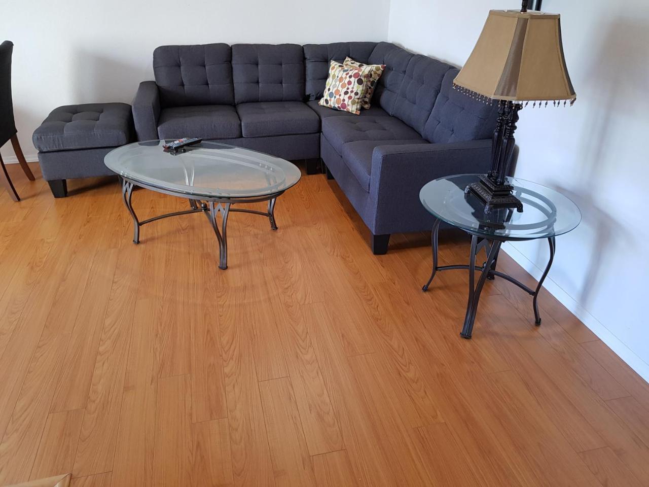 Windsong Guest Apartments Pembroke Bagian luar foto
