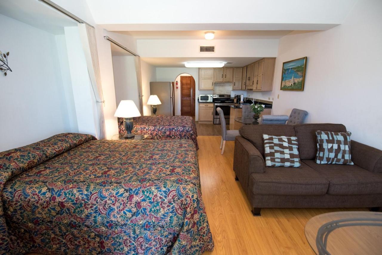 Windsong Guest Apartments Pembroke Bagian luar foto