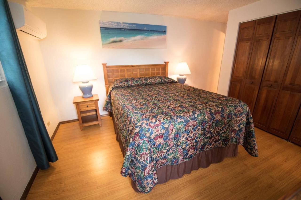 Windsong Guest Apartments Pembroke Bagian luar foto