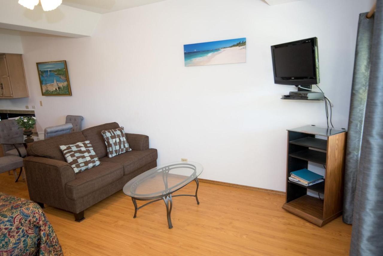Windsong Guest Apartments Pembroke Bagian luar foto